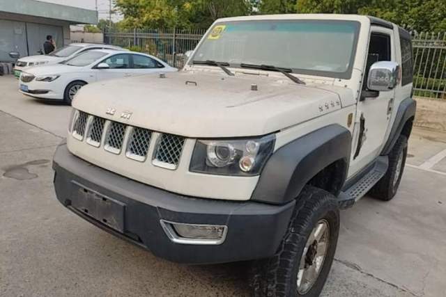 Used BAIC Off-Road BJ40 2014 2.4L Manual Cross-Country Edition