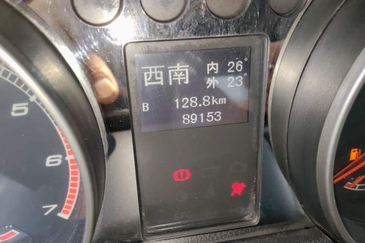 Used BAIC Off-Road BJ40 2014 2.4L Manual Cross-Country Edition Odometer Close Up
