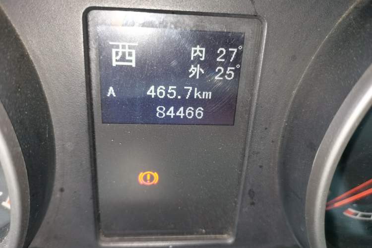 Used BAIC Off-Road BJ40 2014 2.4L Manual Cross-Country Edition Odometer Close Up