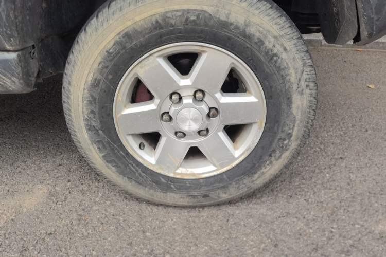 Used BAIC Off-Road BJ40 2014 2.4L Manual Cross-Country Edition Right Front Wheel Hub