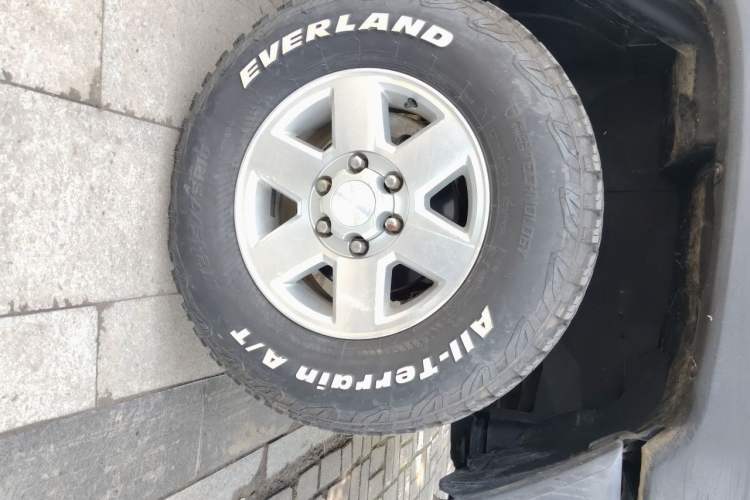 Used BAIC Off-Road BJ40 2014 2.4L Manual Cross-Country Edition Right Front Wheel Hub