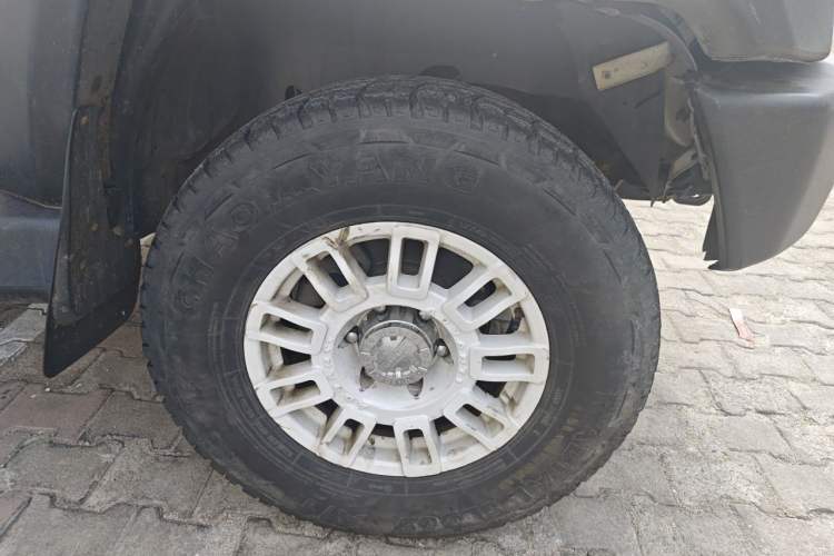 Used BAIC Off-Road BJ40 2014 2.4L Manual Cross-Country Edition Right Front Wheel Hub