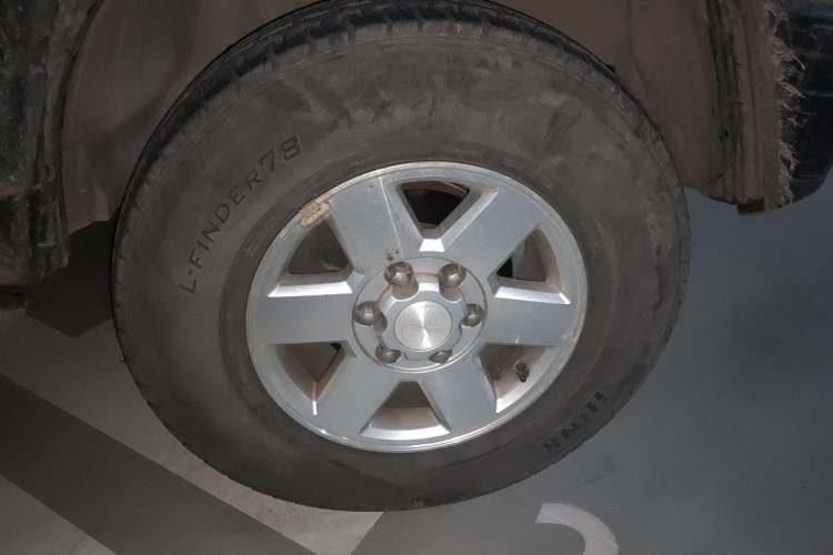 Used BAIC Off-Road BJ40 2014 2.4L Manual Cross-Country Edition Right Front Wheel Hub