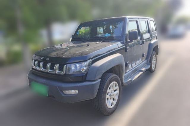 BAIC Off-Road BJ40 2016 40L 2.0T Manual All-Wheel Drive Prestige Edition usado