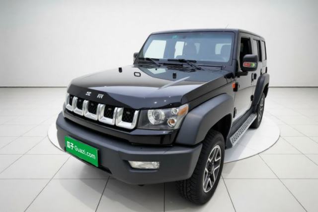 BAIC Off-Road BJ40 2016 40L 2.3T Automatic All-Wheel Drive Premium Edition usata