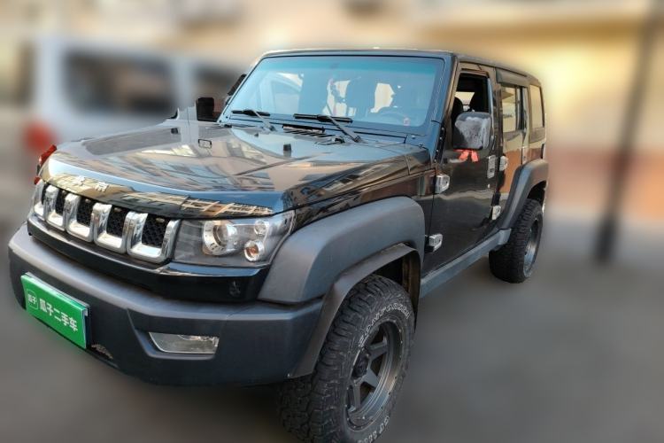 Used BAIC Off-Road BJ40 2016 40L 2.0T Manual All-Wheel Drive Prestige Edition Guazi used car, China used car export, Used car for sale, Used BAIC Off-Road cars, Cheapest cars for sale