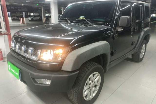 Used BAIC Off-Road BJ40 2016 40L 2.3T Automatic Two-Wheel Drive Prestige Edition