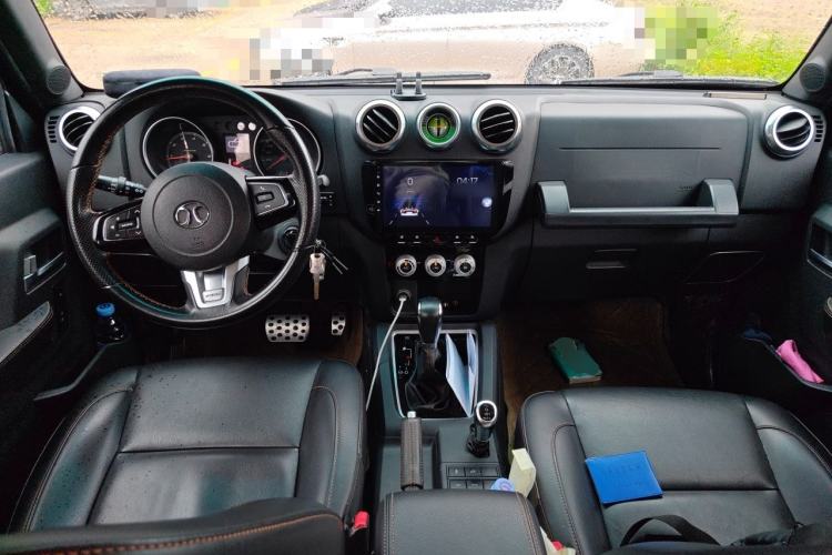 Used BAIC Off-Road BJ40 2016 40L 2.3T Automatic All-Wheel Drive Premium Edition Center Console