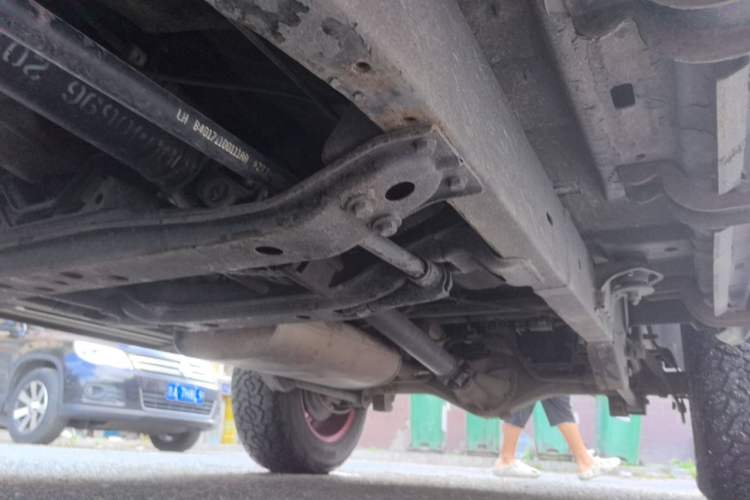 Used BAIC Off-Road BJ40 2016 40L 2.3T Automatic All-Wheel Drive Premium Edition Chassis Front Left