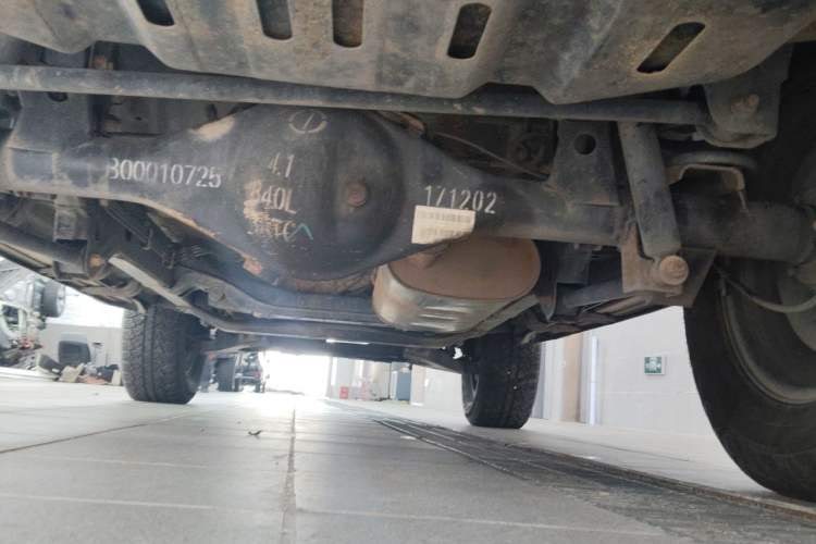 Used BAIC Off-Road BJ40 2016 2.3T Automatic Four-Wheel Drive Premium Edition Chassis Rear