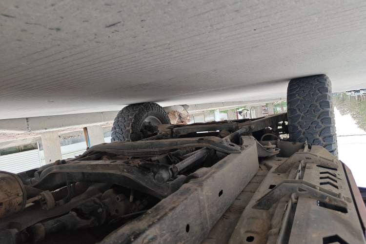 Used BAIC Off-Road BJ40 2016 40L 2.3T Automatic All-Wheel Drive Premium Edition Chassis Rear Left