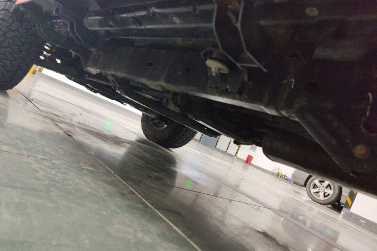 Used BAIC Off-Road BJ40 2016 40L 2.3T Automatic All-Wheel Drive Premium Edition Chassis Rear Left