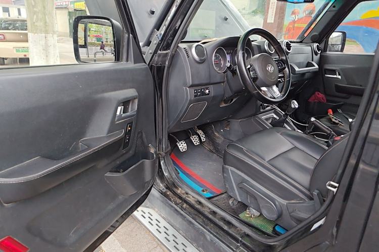 Used BAIC Off-Road BJ40 2016 40L 2.0T Manual All-Wheel Drive Prestige Edition Driver Seat