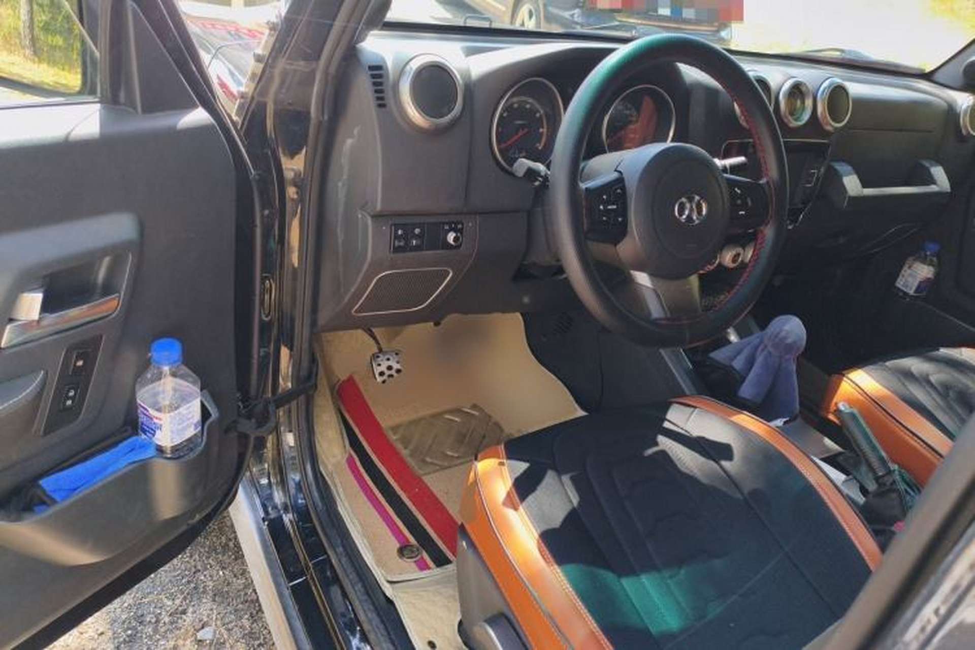 Used BAIC Off-Road BJ40 2016 40L 2.0T Manual Two-Wheel Drive Luxury Edition Driver Seat