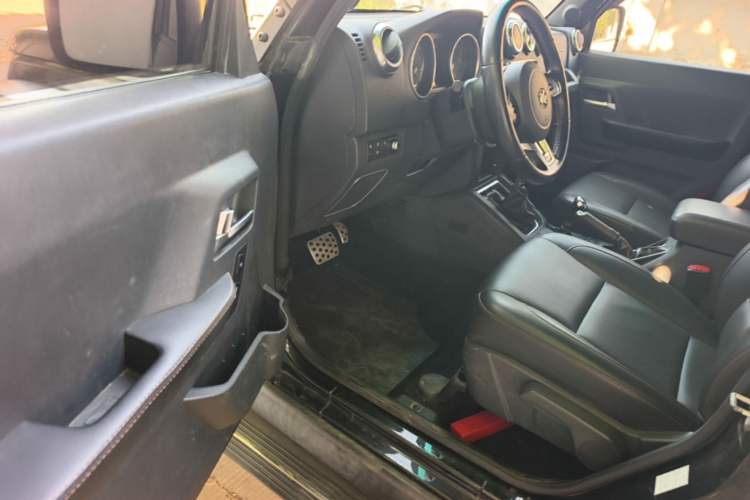 Used BAIC Off-Road BJ40 2016 40L 2.3T Automatic All-Wheel Drive Premium Edition Driver Seat