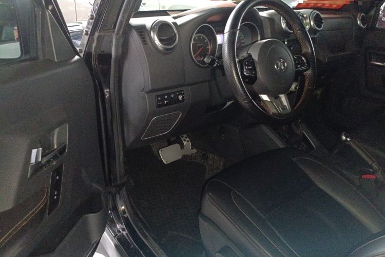 Used BAIC Off-Road BJ40 2016 40L 2.3T Automatic All-Wheel Drive Premium Edition Driver Seat