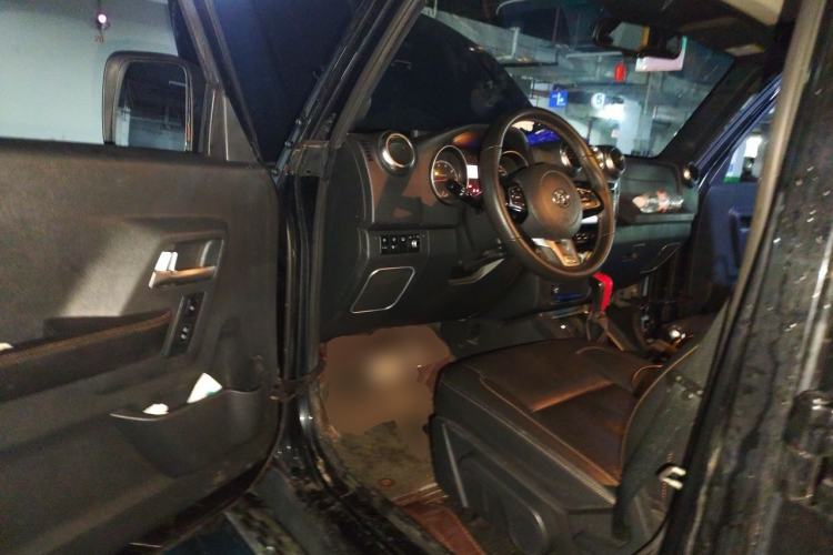 Used BAIC Off-Road BJ40 2016 40L 2.3T Automatic All-Wheel Drive Premium Edition Driver Seat