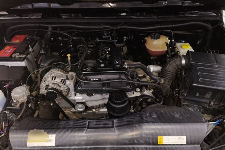 Used BAIC Off-Road BJ40 2016 40L 2.3T Automatic All-Wheel Drive Premium Edition Engine Bay