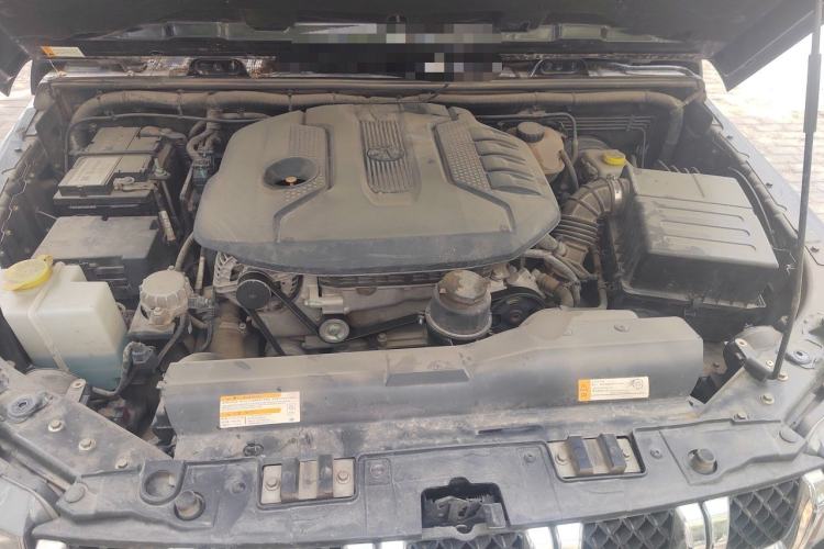 Used BAIC Off-Road BJ40 2016 2.0T Manual Four-Wheel Drive Prestige Edition Engine Bay