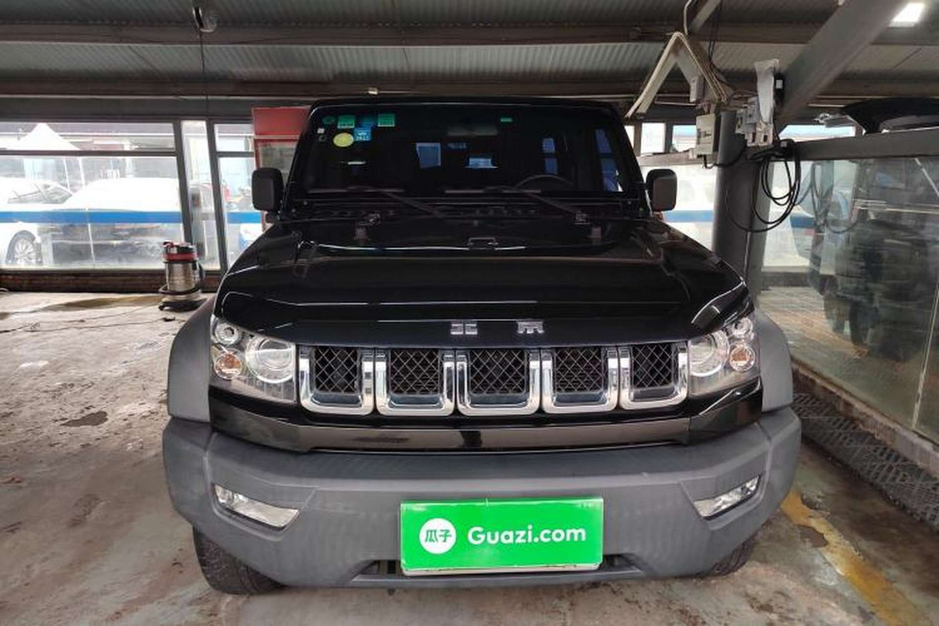 Used BAIC Off-Road BJ40 2016 40L 2.0T Manual Two-Wheel Drive Luxury Edition Exterior 1