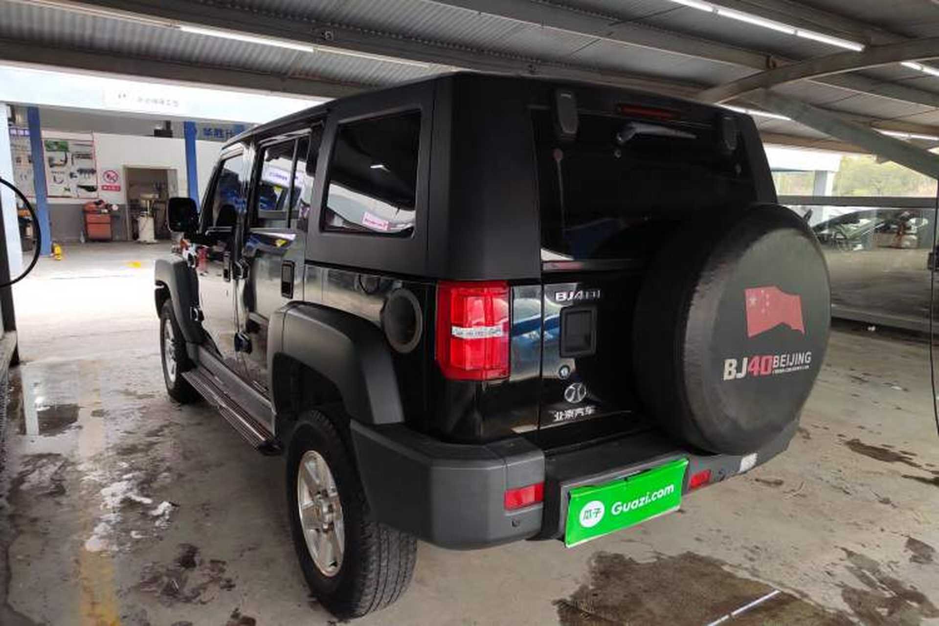 Used BAIC Off-Road BJ40 2016 40L 2.0T Manual Two-Wheel Drive Luxury Edition Exterior 3