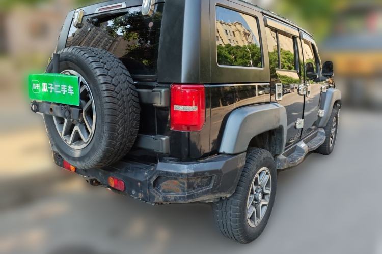 Used BAIC Off-Road BJ40 2016 40L 2.3T Automatic All-Wheel Drive Premium Edition Exterior 5