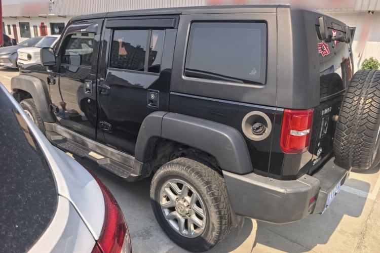 Used BAIC Off-Road BJ40 2016 40L 2.0T Manual All-Wheel Drive Prestige Edition Exterior 7