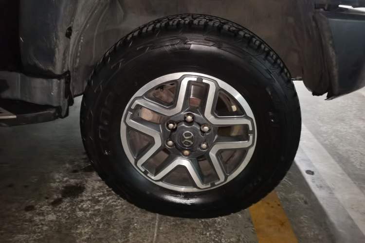 Used BAIC Off-Road BJ40 2016 40L 2.3T Automatic All-Wheel Drive Premium Edition Exterior 7