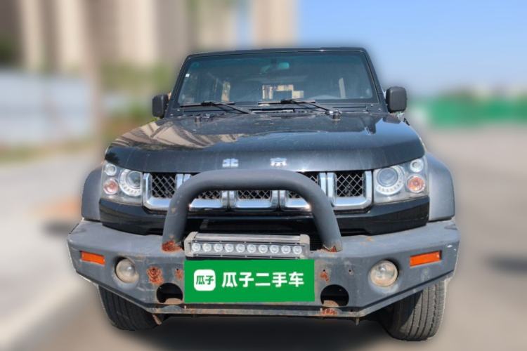 Used BAIC Off-Road BJ40 2016 40L 2.0T Manual All-Wheel Drive Prestige Edition Front