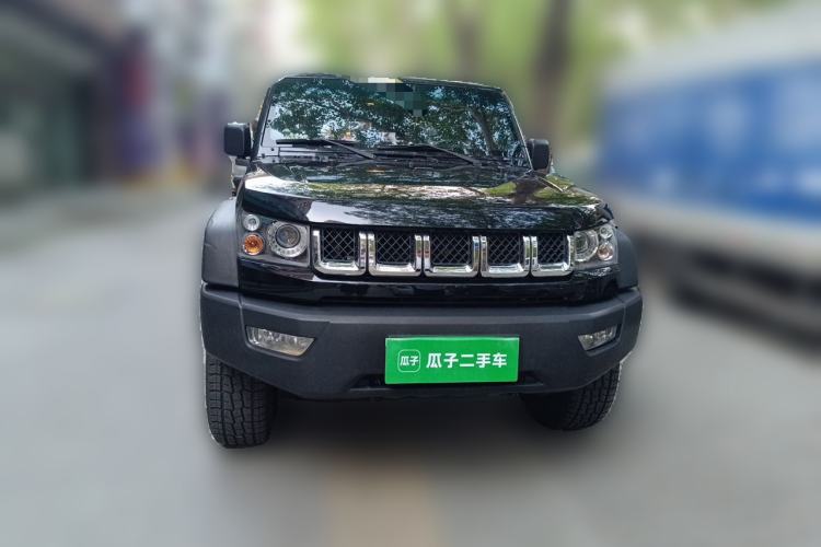 Used BAIC Off-Road BJ40 2016 40L 2.3T Automatic All-Wheel Drive Premium Edition Front