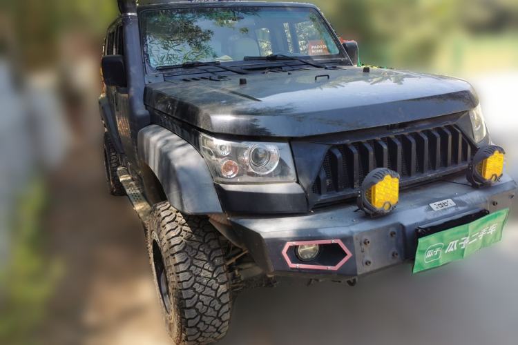 Used BAIC Off-Road BJ40 2016 40L 2.3T Automatic All-Wheel Drive Premium Edition Front Right 45 Deg