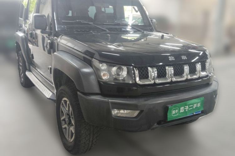 Used BAIC Off-Road BJ40 2016 2.3T Automatic Four-Wheel Drive Premium Edition Front Right 45 Deg