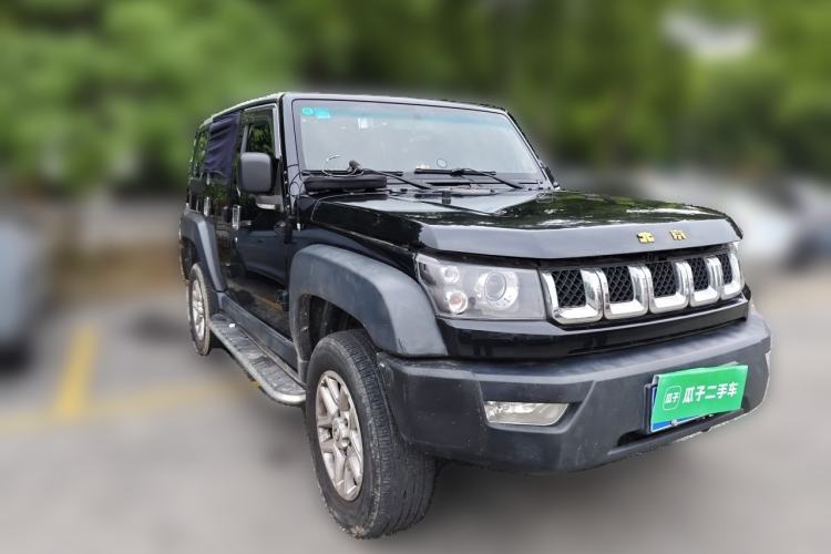 Used BAIC Off-Road BJ40 2016 40L 2.0T Manual All-Wheel Drive Prestige Edition Front Right 45 Deg