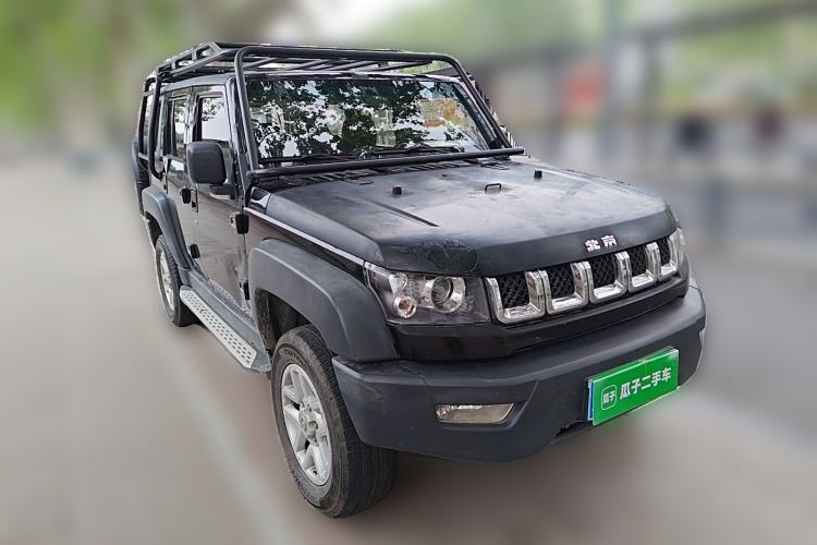 Used BAIC Off-Road BJ40 2016 40L 2.0T Manual All-Wheel Drive Prestige Edition Front Right 45 Deg