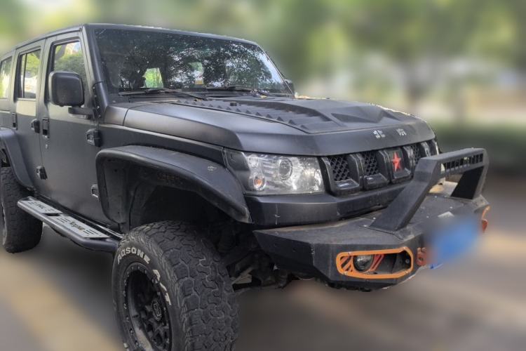 Used BAIC Off-Road BJ40 2016 40L 2.3T Automatic All-Wheel Drive Premium Edition Front Right 45 Deg