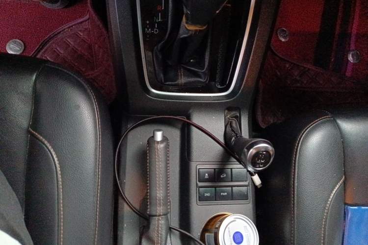 Used BAIC Off-Road BJ40 2016 40L 2.3T Automatic All-Wheel Drive Premium Edition Gear Lever