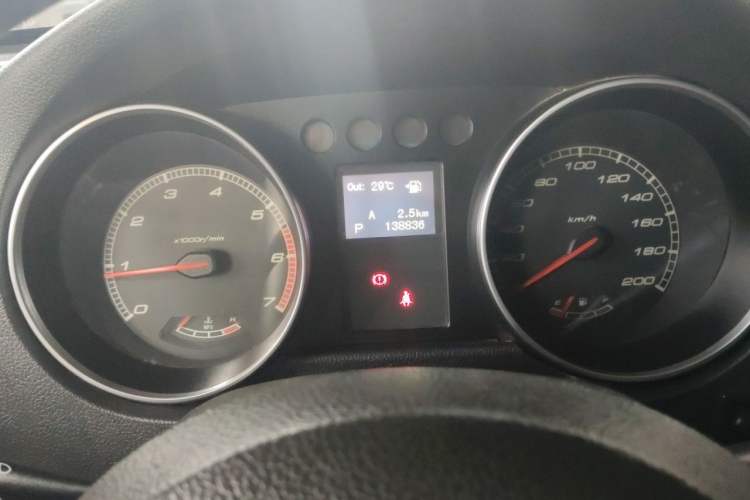 Used BAIC Off-Road BJ40 2016 2.3T Automatic Four-Wheel Drive Premium Edition Instrument Cluster