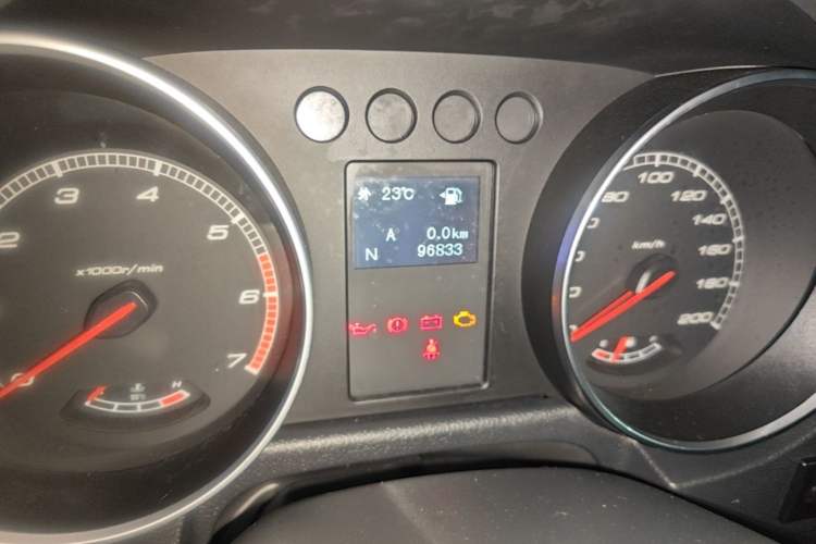 Used BAIC Off-Road BJ40 2016 40L 2.3T Automatic All-Wheel Drive Premium Edition Instrument Cluster