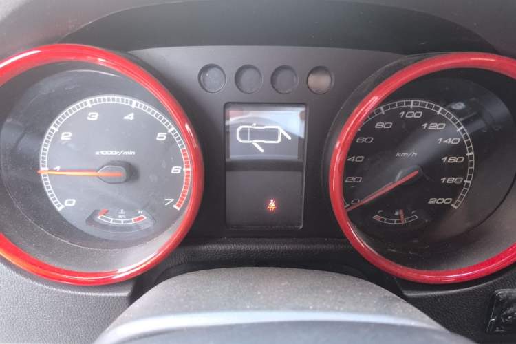 Used BAIC Off-Road BJ40 2016 40L 2.3T Automatic All-Wheel Drive Premium Edition Instrument Cluster