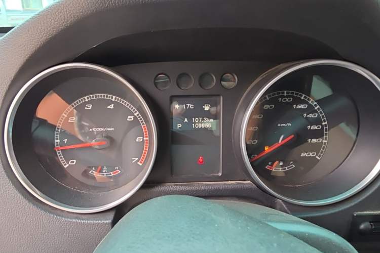 Used BAIC Off-Road BJ40 2016 40L 2.3T Automatic All-Wheel Drive Premium Edition Instrument Cluster