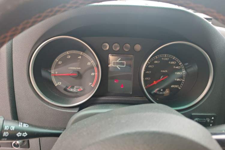 Used BAIC Off-Road BJ40 2016 40L 2.3T Automatic All-Wheel Drive Premium Edition Instrument Cluster