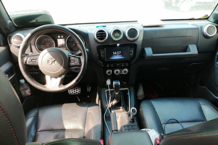 Used BAIC Off-Road BJ40 2016 40L 2.3T Automatic All-Wheel Drive Premium Edition Interior 2