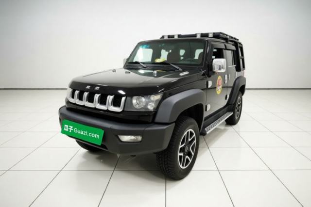 BAIC Off-Road BJ40 2016 40L 2.3T Automatic All-Wheel Drive Premium Edition usado