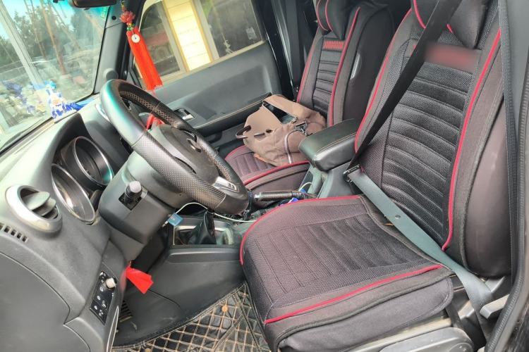 Used BAIC Off-Road BJ40 2016 40L 2.0T Manual All-Wheel Drive Prestige Edition Left Front Seat