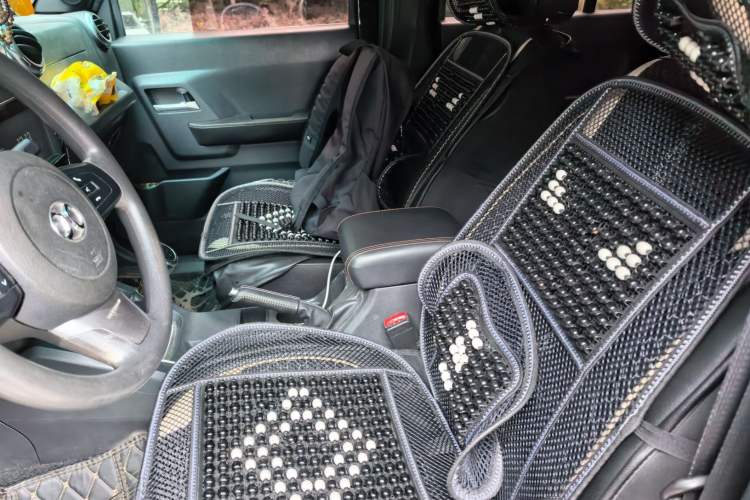 Used BAIC Off-Road BJ40 2016 40L 2.0T Manual Two-Wheel Drive Luxury Edition Left Front Seat