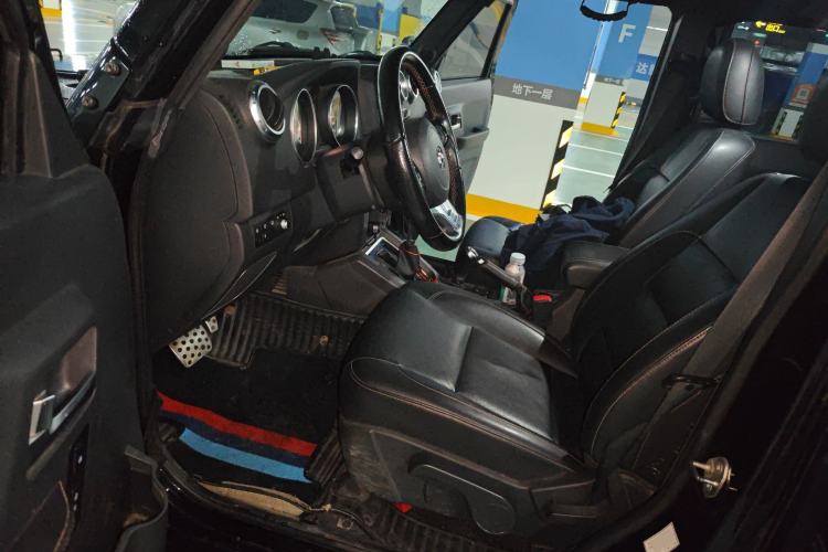 Used BAIC Off-Road BJ40 2016 40L 2.3T Automatic All-Wheel Drive Premium Edition Left Front Seat