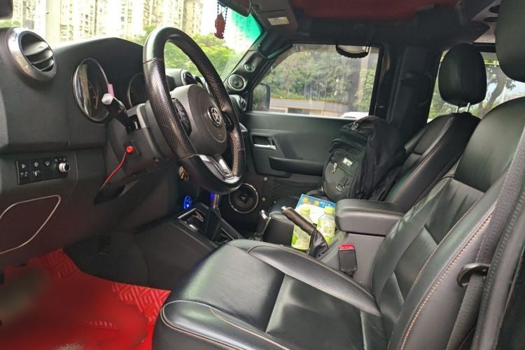Used BAIC Off-Road BJ40 2016 40L 2.3T Automatic All-Wheel Drive Premium Edition Left Front Seat