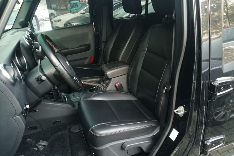 Used BAIC Off-Road BJ40 2016 40L 2.3T Automatic Two-Wheel Drive Prestige Edition Left Front Seat