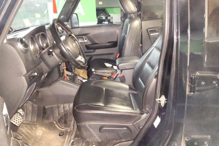 Used BAIC Off-Road BJ40 2016 40L 2.3T Automatic All-Wheel Drive Premium Edition Left Front Seat