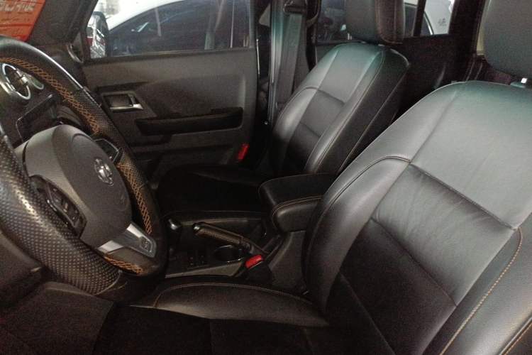 Used BAIC Off-Road BJ40 2016 40L 2.3T Automatic All-Wheel Drive Premium Edition Left Front Seat